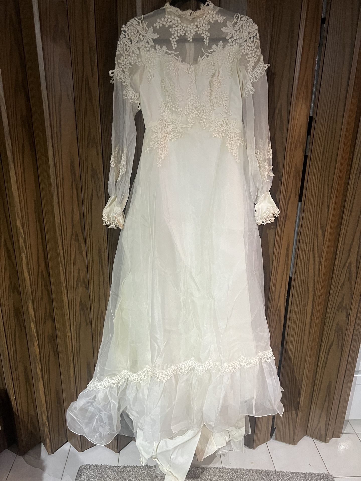 Vintage Homemade Wedding Dress, Headpiece, and Vail . Been in Storage for over 30 Years . Needs a Little TLC .