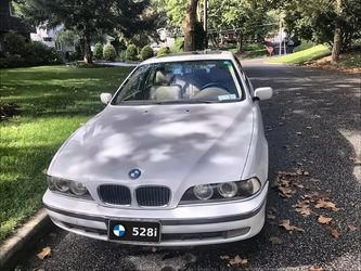 1998 BMW 528i, Mechanic Owned, Brakes and Suspension Done