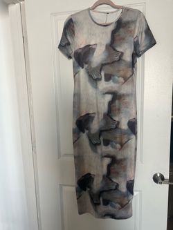 Size medium women’s dresses