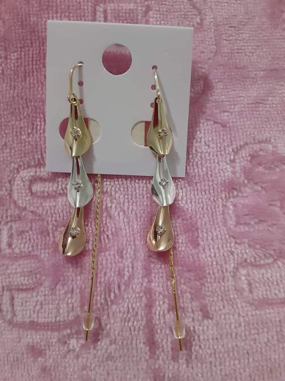 Gold Plated Earrings/Aretes De Oro Laminado 