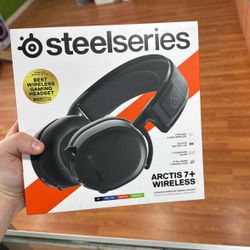 Steelseries 61470 Arctis 7+ Wireless Gaming Headset - Lossless 2.4 GHz Connection, Black