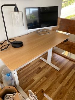 Electric Adjustable Standing Desk