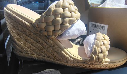 Women's wedge sandals