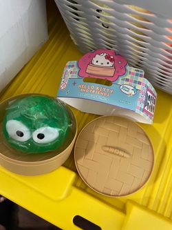 Hello Kitty & Keroppi Dumpling (OPEN but UNUSED