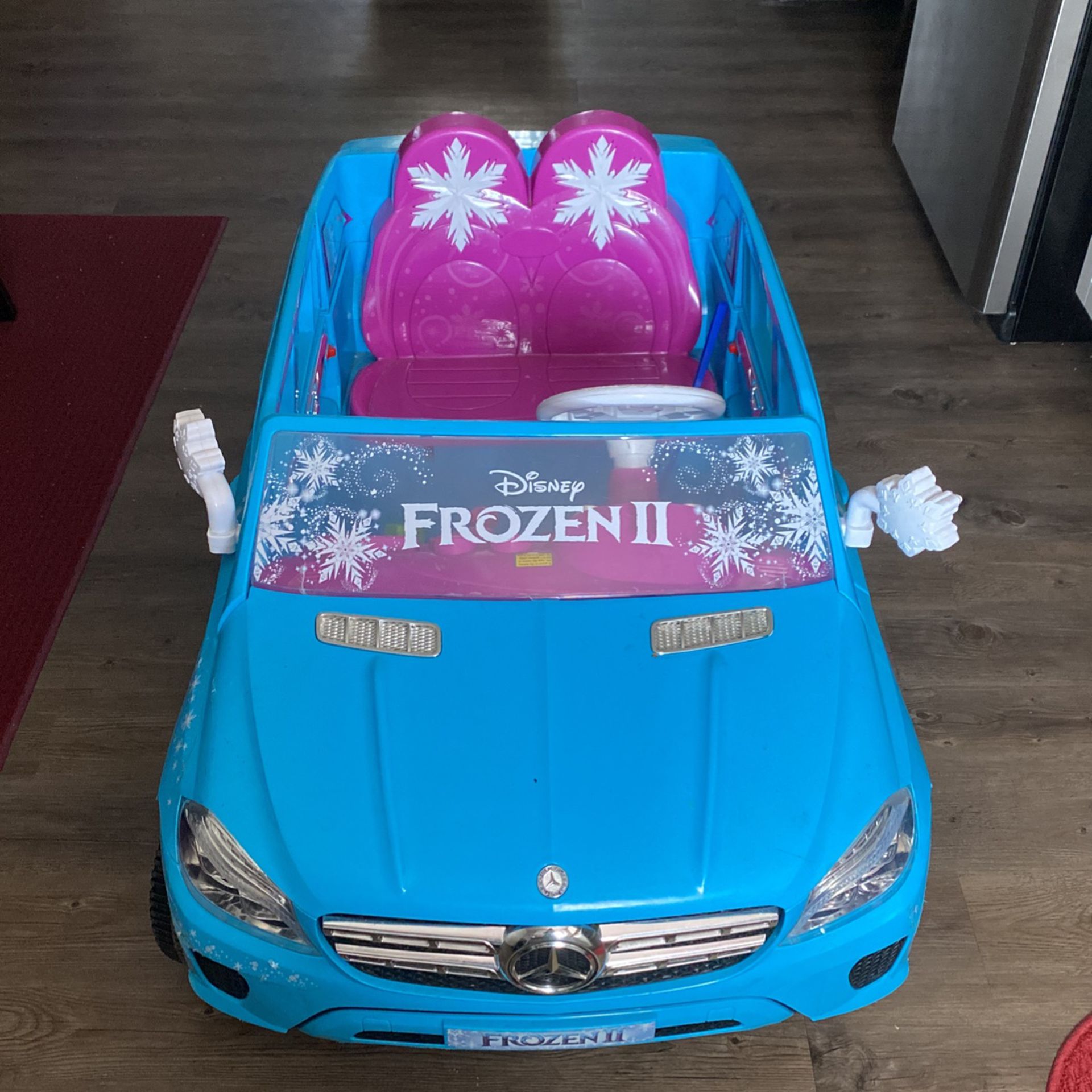 Frozen Mercedes Benz