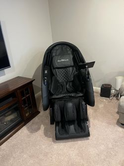 Medical breakthrough 10 massage chair