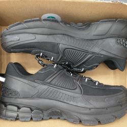 New Nike Zoom Vomero Roam Men Size 12.5 Black 