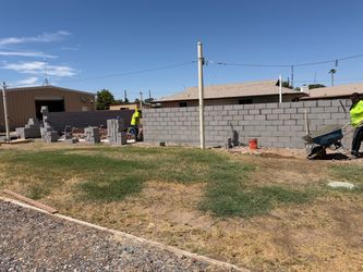 Masonry fence block walls