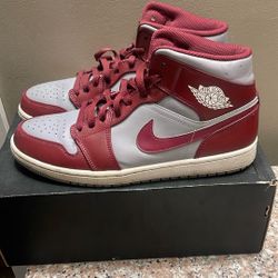 Nike Air Jordan One Mid Team Red