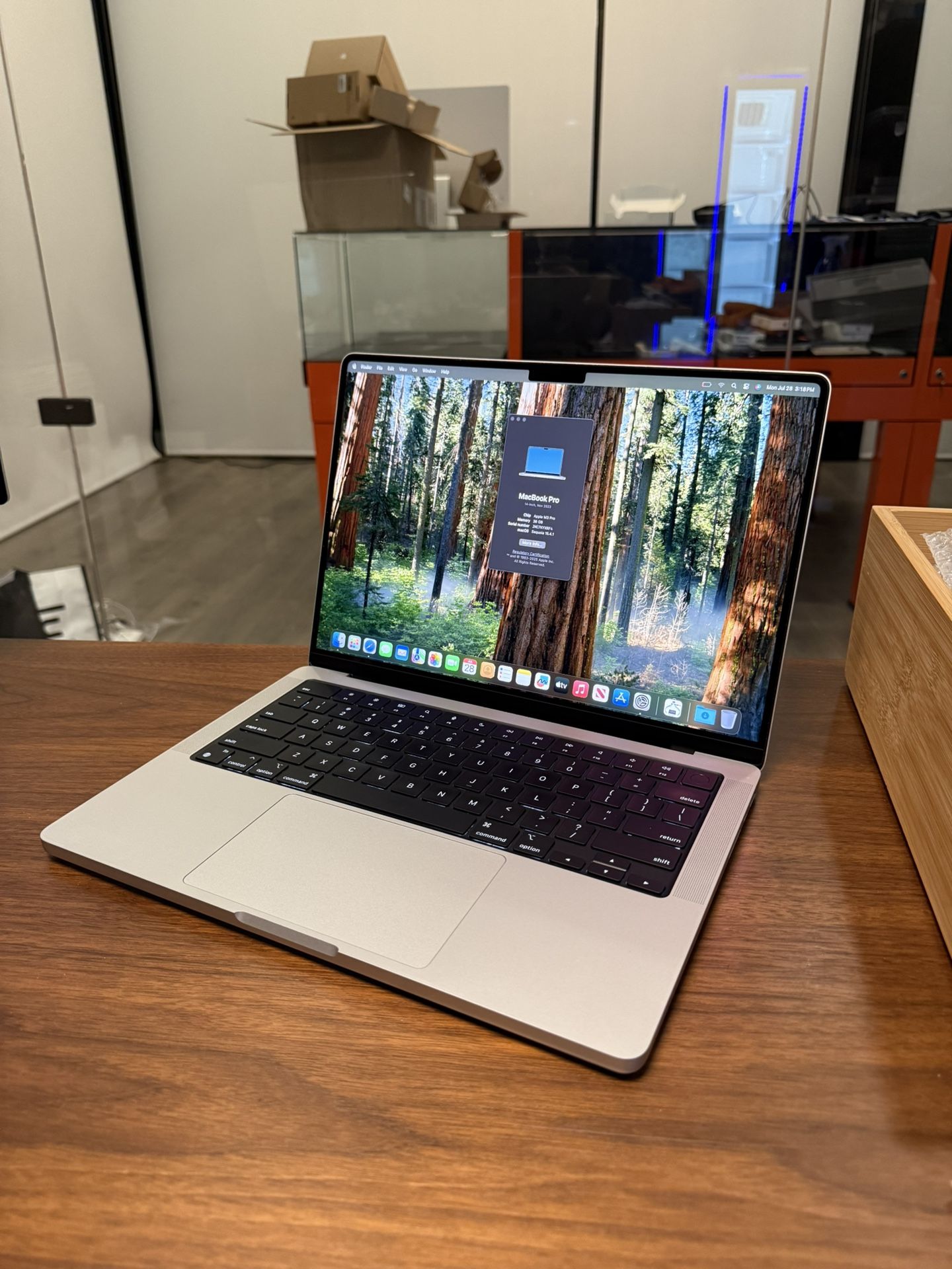 2023 Apple 14” MacBook Pro Chip 36GB Ram 512SSD! 90 day warranty! We offer financing!