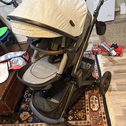 Graco Modes Nest Premier stroller 