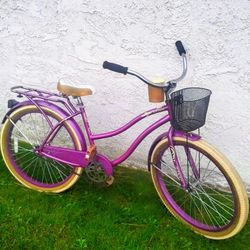 Women's Purple Huffy Nel Lusso 26" Beach Cruiser Bike Bicicleta Basket 