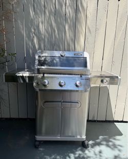 Grills 4B burner mesa grill
