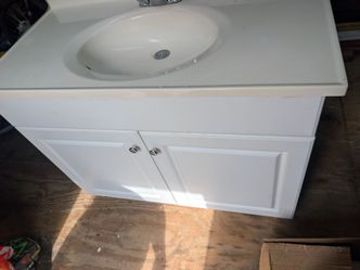 Vanity cabinet 19x 36
