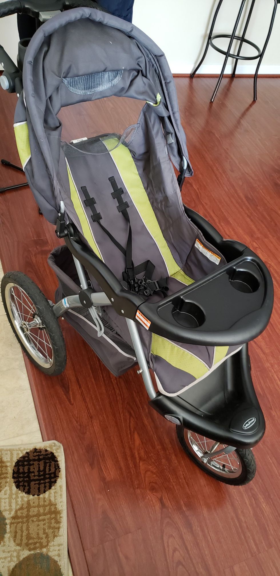 Baby trend jogging stroller