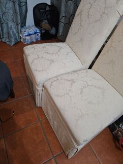 Elegant Chair