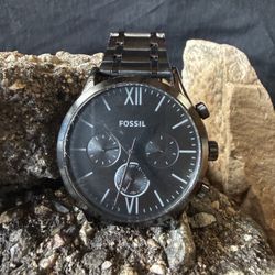 Fossil Black Chronograph Watch – Minimalist Style – Works Perfect