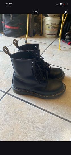 Doc martens black boots