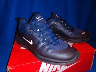 Airmax axis. Mens. Size 10