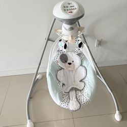 Fisher Price Baby Swing 