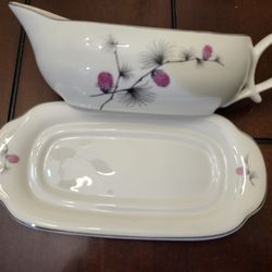 Gravy Boat 