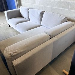 Sectional couch sofa (Free delivery)🚚