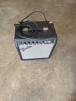 Fender Frontman 15B Bass / Practice Amplifier (15W)
$100 OBO