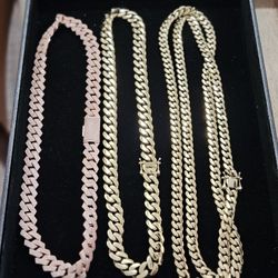 Gold Chains and Bustdown Cuban Links *Quality Pieces*
