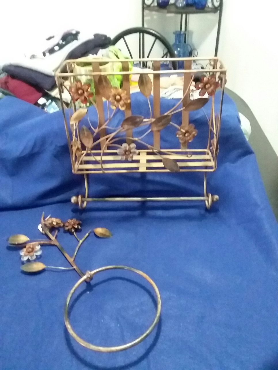 Vintage Magazine/Towel Holder