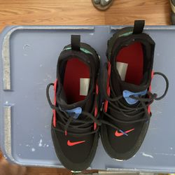 Nike Prestos Size 5