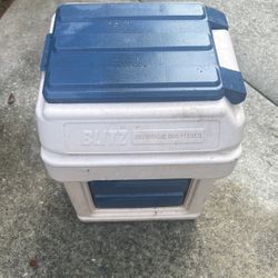 Automatic Dog Feeders 