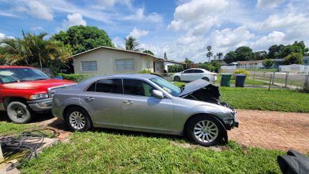2014 Chrysler silver for parts