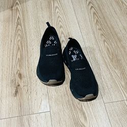 U.S. POLO ASSN Comfort Shoes – Size 7 (Used, Like New)