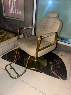 Barber chair grey and gold