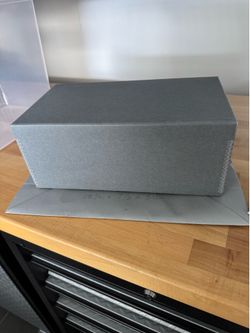 Archival storage box
