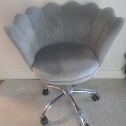 Desk chair