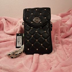 NWT Badgley Mischka Phone Case With Diamond Quilting And Gold Hardware Crossbody