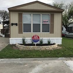 Mobile Home / Traila