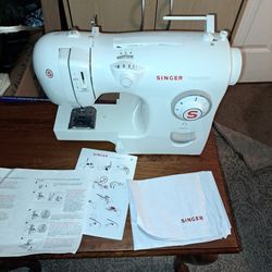 Singer Sewing Machine