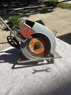 Montgomery Ward Powerkraft 7 1/2 “ Circular Saw-XBA8000-Clean, 2 HP, (2) Blades, Wrench