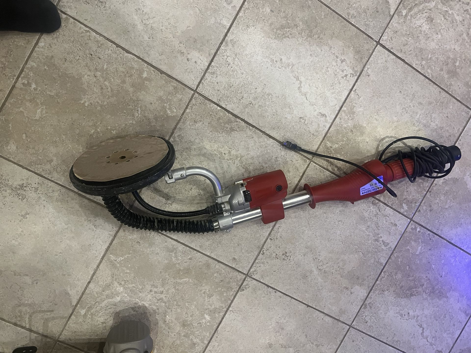 Tool : Arksen Drywall Sander 