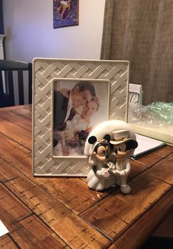 Minnie’s Dream Wedding 5 by 7 frame