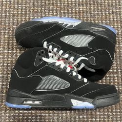Jordan 5 Black Metallic Reimagined
