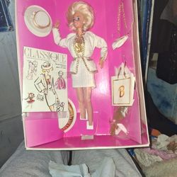 City  Style Barbie 