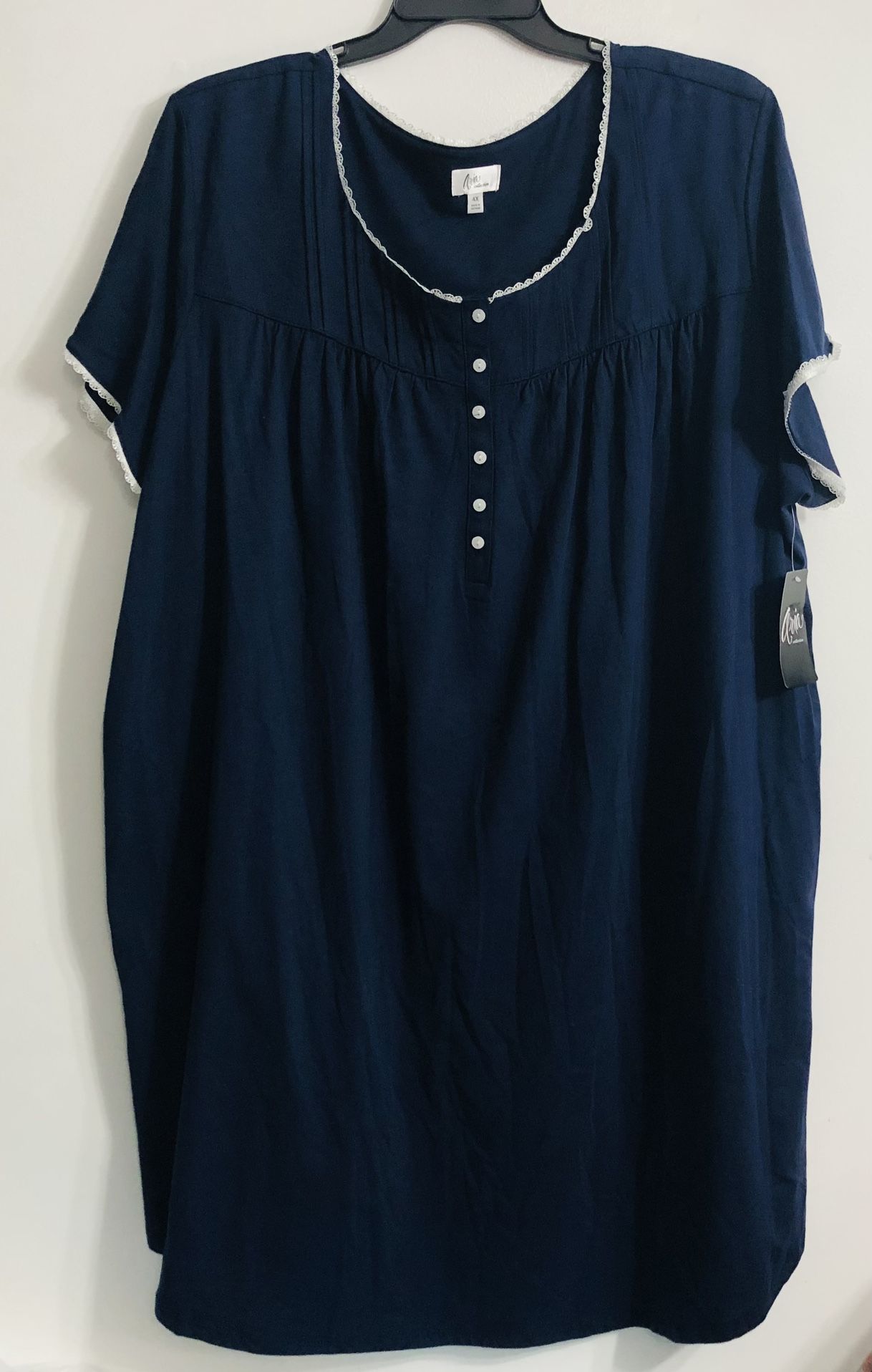 Women’s nightgown 100% cotton neck short sleeves laced side hand pockets blue.2X