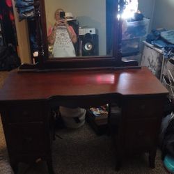Antique Vanity With Mirror Great Condition 