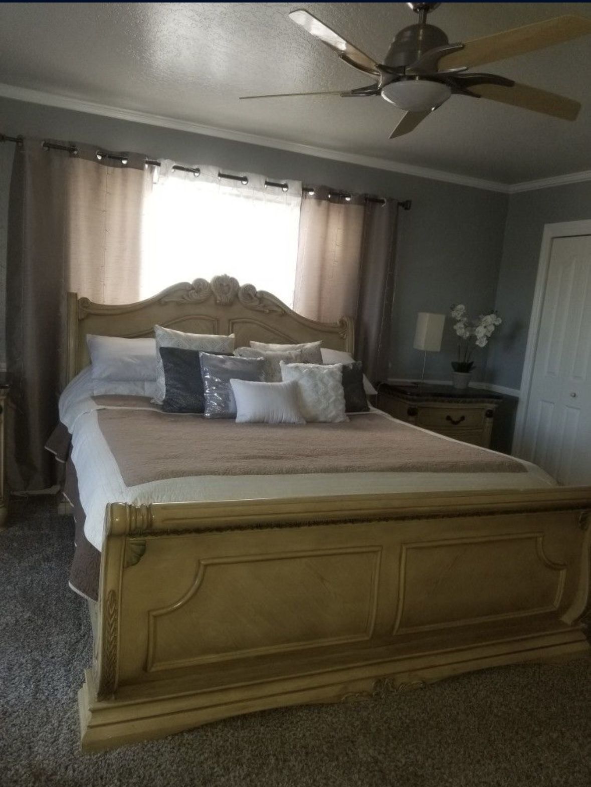 Vintage Wood King Bed