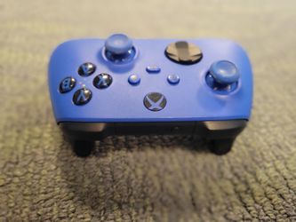 Xbox Wireless Controller – Shock Blue