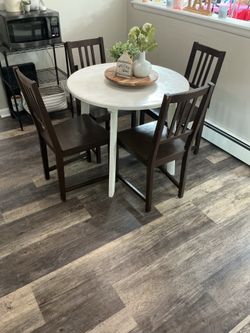 White Kitchen Table With 4 Chairs