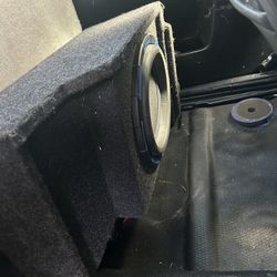 12 Inch Subwoofer And Box For Silverado